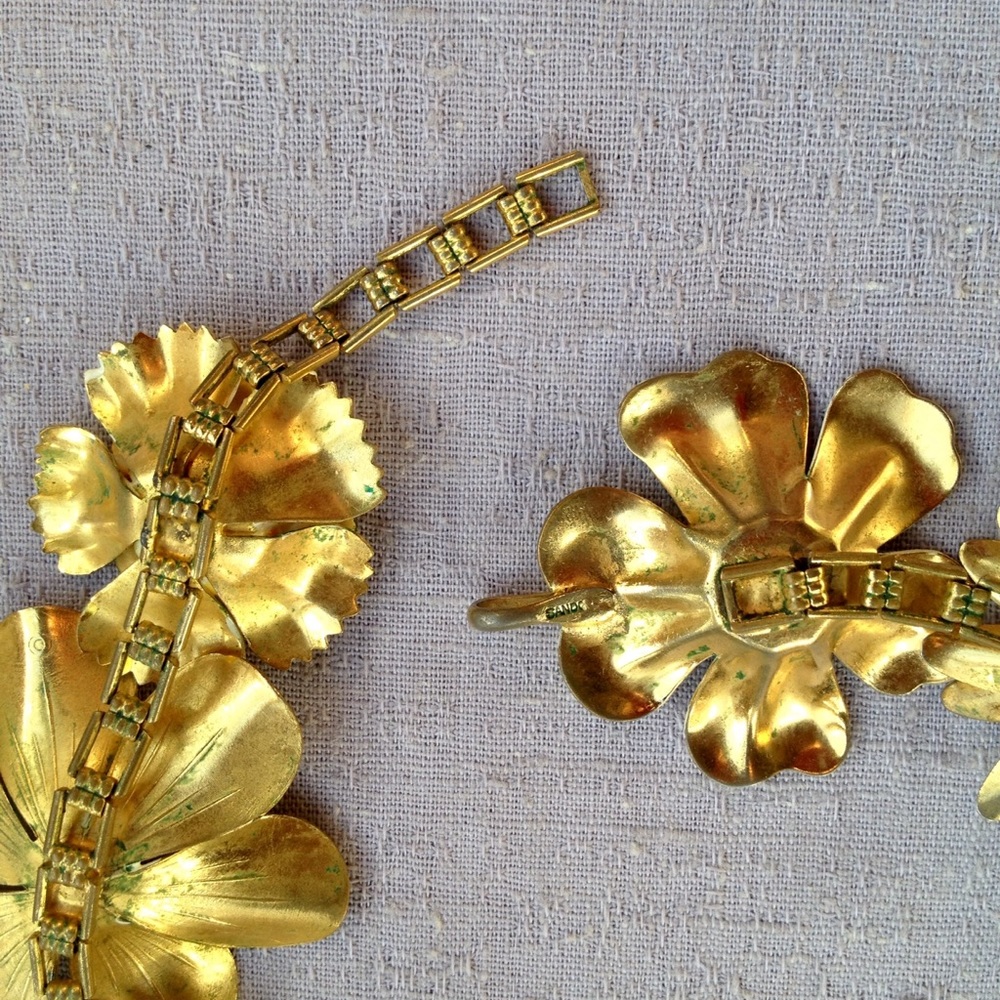 Vintage Sandor Enamel Flower Necklace - Picture 6 of 8